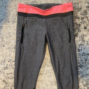 Lululemon 7/8 Leggings - Size 6, Grey